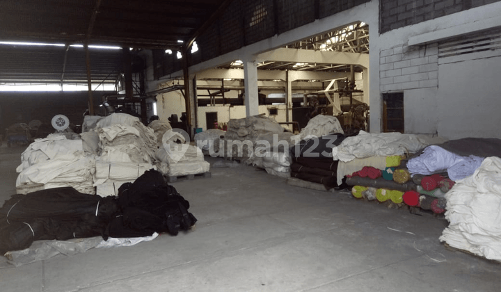 Pabrik Celup Moch Toha *