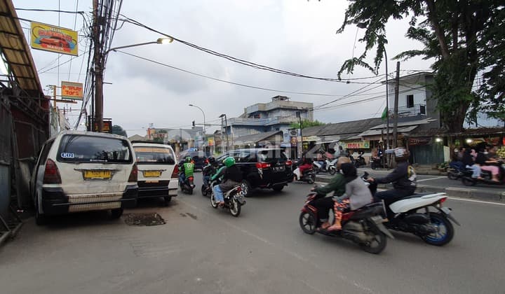 Dijual Tempat Usaha Komersial di Jalan Hos Cokroaminoto Ciledug