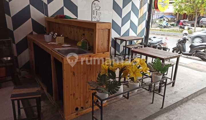 Two-story shop house, Land Area 90 m2, Building Area 180 m2, on Jl Kalimantan GKB Gresik.