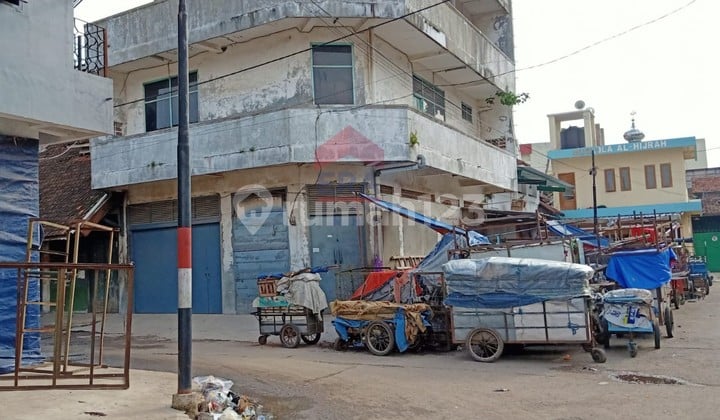 Tempat Usaha lantai 1 nya saja Sudirman kawasan pasar Andir