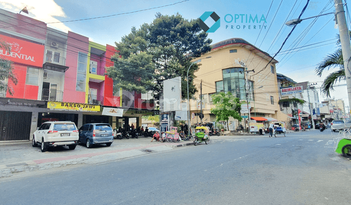 Ruko Dekat Malioboro Kota Yogyakarta Dekat Statsiun Tugu Jogja