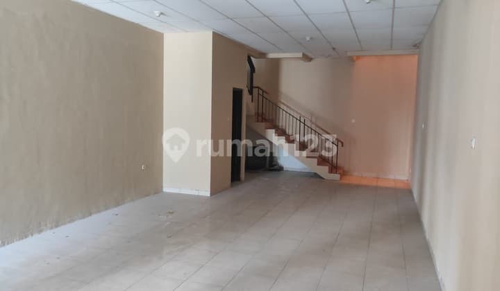 8 unit Ruko mekarwangi