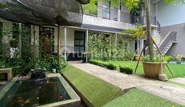 SHOPHOUSE / COMMERCIAL SPACE on MENDAWAI St, KEBAYORAN BARU, SOUTH JAKARTA