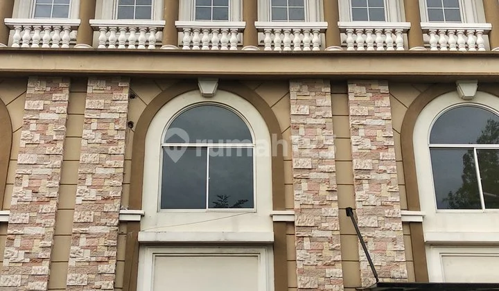 Rukan Murah Siap Huni di Green Lake City