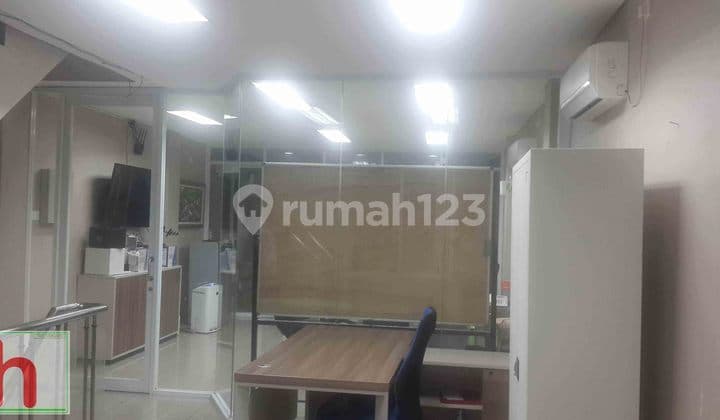 Ruko Komersial Roxy Mas
