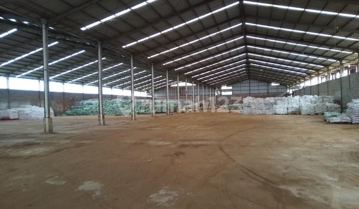 Gudang Hitung Tanah di Purwosari Pasuruan