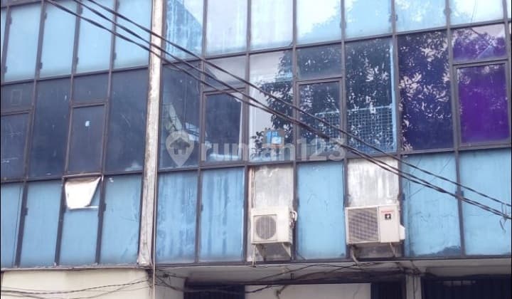 Nice ruko in Fatmawati, cheap and fast below market price, front position near One Bellpark Mall, very affordable.