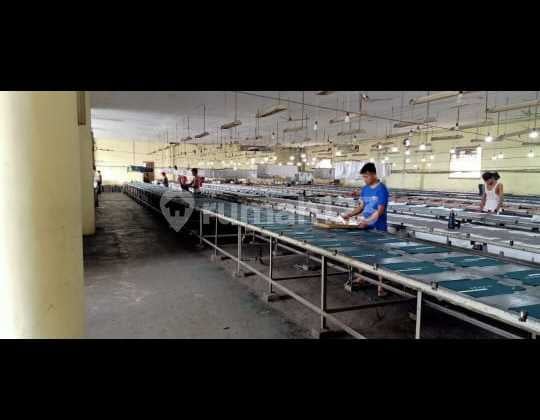 Gudang Bagus Minimalis di Sadang Bandung