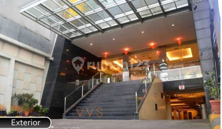 HOTEL JAKARTA BARAT . STRATEGIS DI PUSAT KOTA. MASIH BEROPERASI.