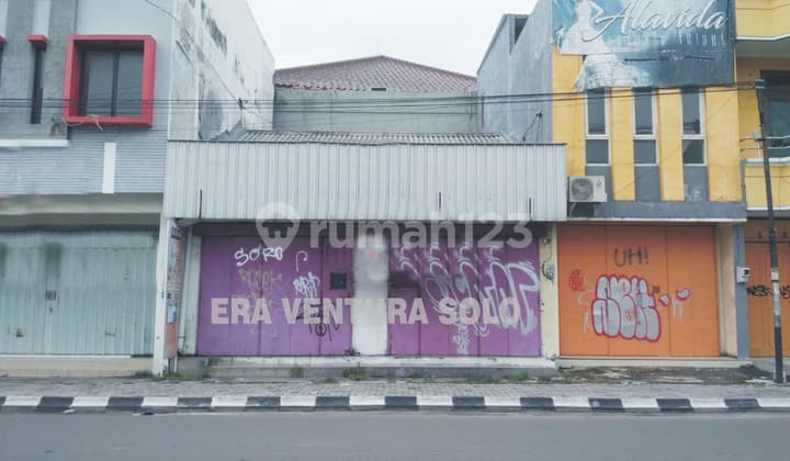 Ruko Strategis Tengah Kota Solo