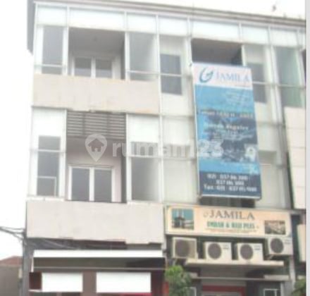 Ruko 3 lantai + basement di Dr. Soepomo, Tebet, Siap Huni