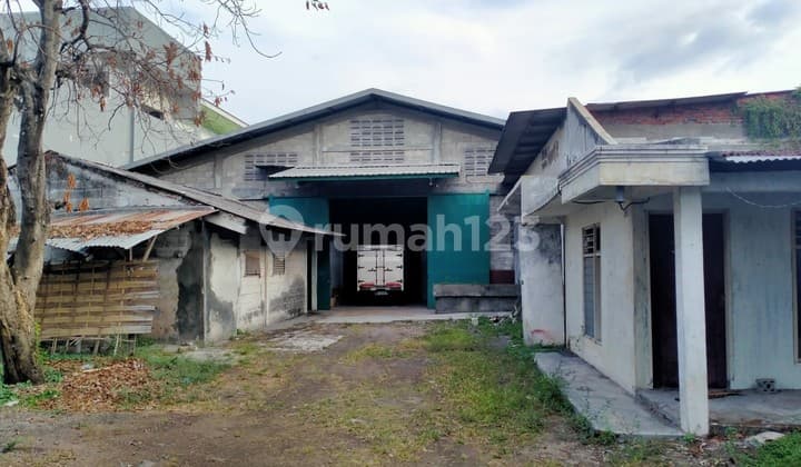 Gudang Raya Ngemplak Lakarsantri Surabaya