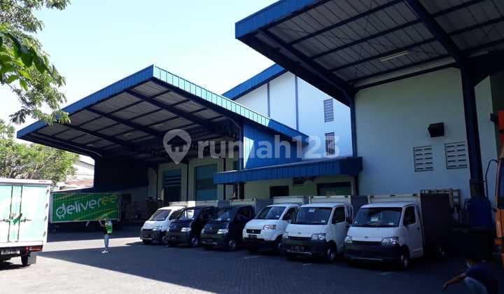 Gudang di Surabaya (PT. SIER) di Kawasan Industri Rungkut