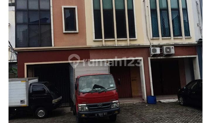Ruko di Pusat Bisnis Daan Mogot Baru