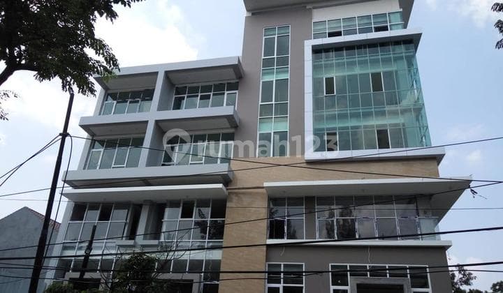 Ruko 4 Lantai - Siap Pakai