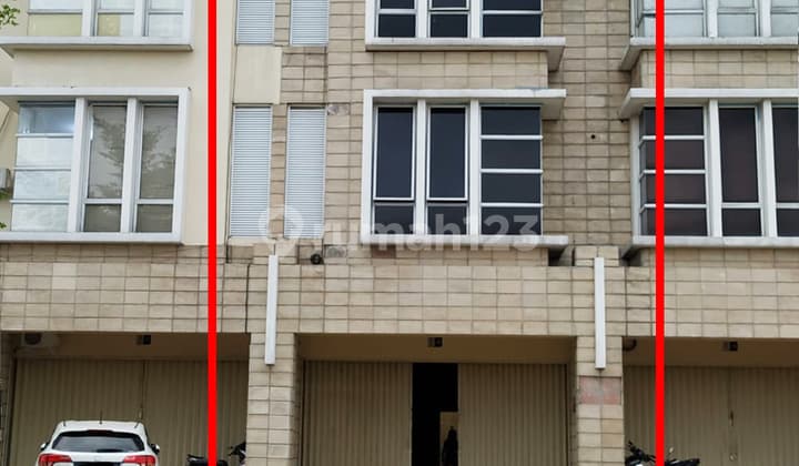 Ruko 3 Lantai Lokasi Strategis