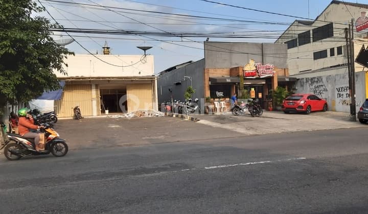 Ruko Jakal Strategis