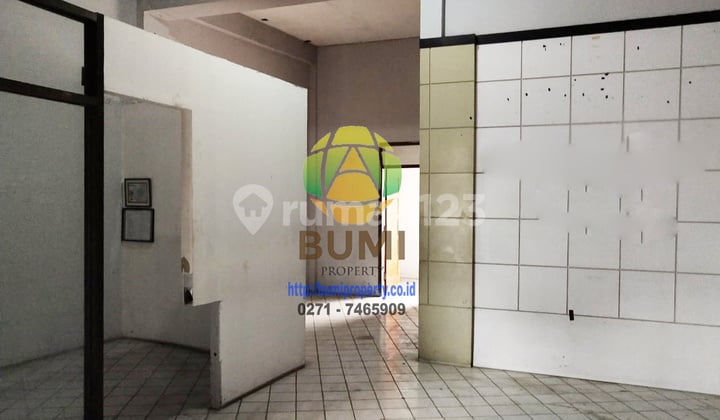 Ruko 2 Lantai Dekat Kampus Uns Cocok Untuk Perkantoran