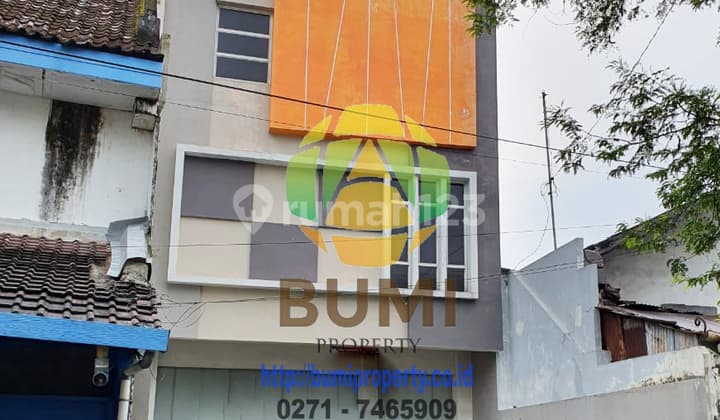 Ruko 3 lantai tengah kota solo