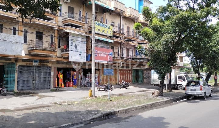 Ruko Gandeng di Komplek Brayan Prima ( Hdp Jalan Yos Sudarso )