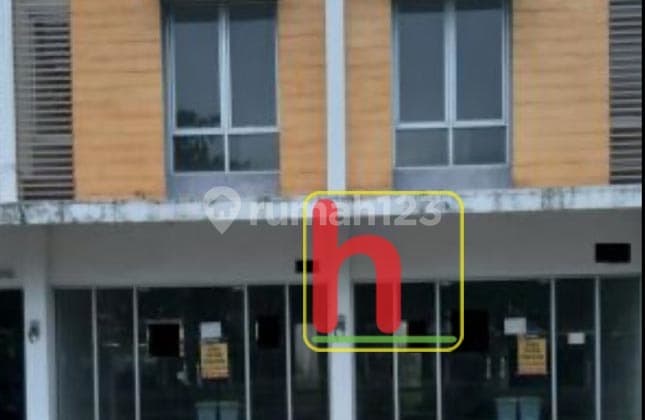 Ruko 2 lantai Citra Raya Cikupa. Parkir luas