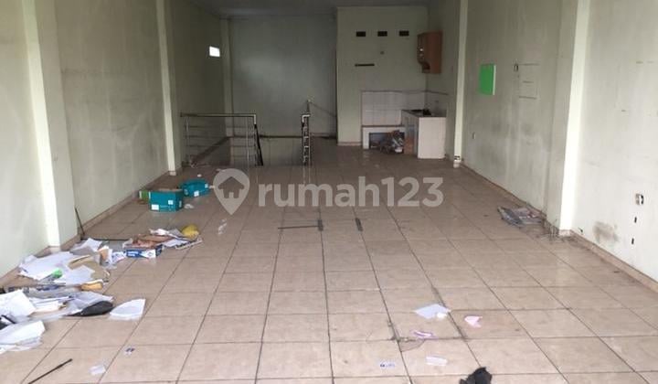 Ruko di jl Raya Purwakarta Padalarang lokasi Deket Pasar