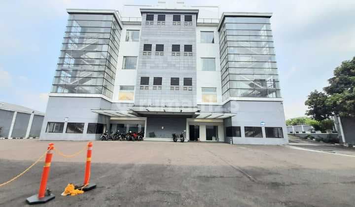 Disewakan Gedung Bagus Pusat Kota Cocok Utk. Bank, Kantor Kota Bandung