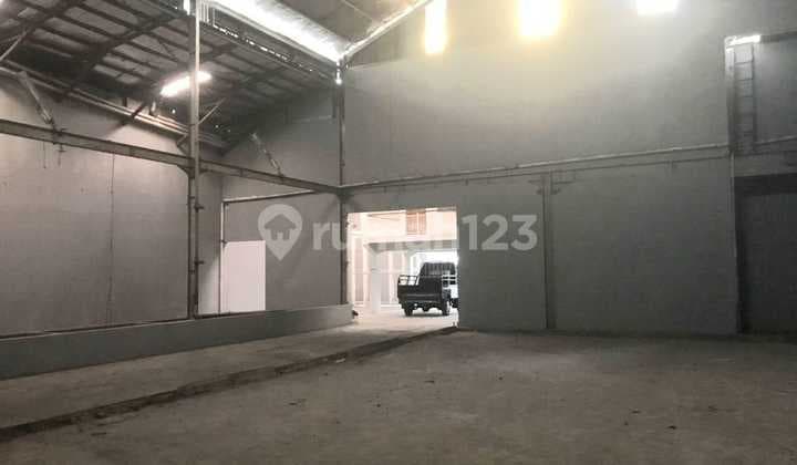 For Rent: Fully Renovated, Ready-to-Use Warehouse with Office, Secure, Mohammad Toha, Bandung.