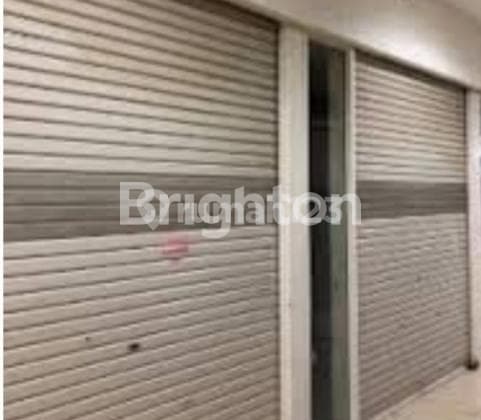 STAND ROYAL PLAZA LANTAI 3 DEKAT FOOD COURT LOKASI A YANI SURABAYA