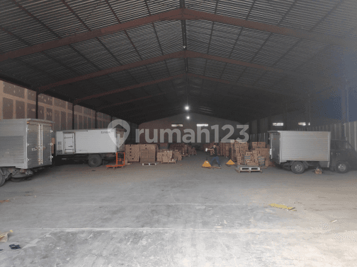 2 Gudang Puspowarno Selatan, Salamanmloyo, Semarang Barat