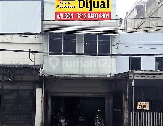 RUKO STRATEGIS DI JALAN UTAMA DEKAT PELABUHAN TANJUNG PRIOK