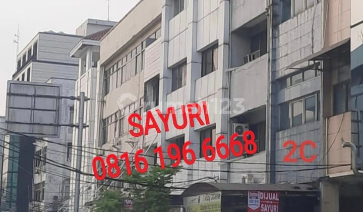 Ruko pinggir jalan Ruko pinggir jalan