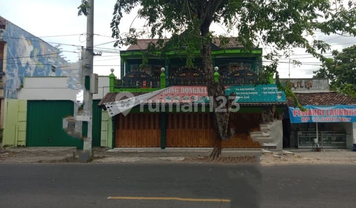 Two-Story Shop House, Bantul Road, Dongkelan, Panggungharjo, Sewon, Bantul, Yogyakarta.