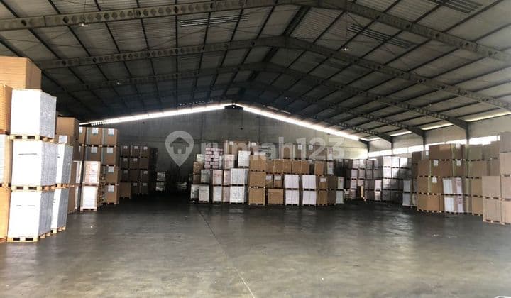Disewakan gudang di kopo jaya akses kontainer dekat tol kopo bebas banjir