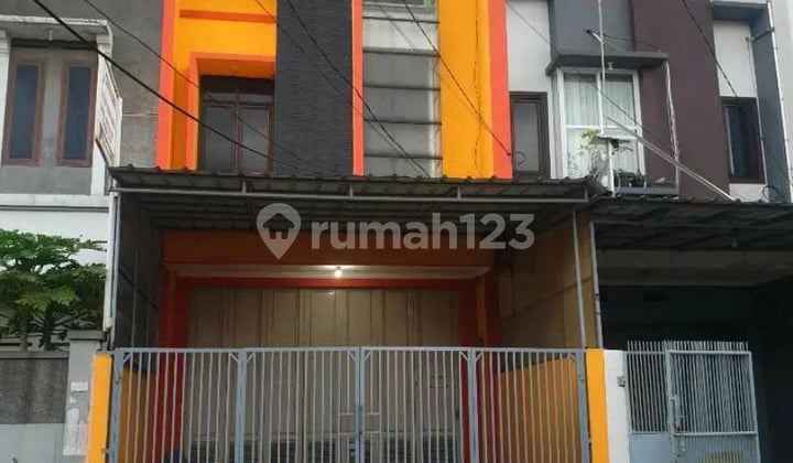 Ruko Strategis Area Ramai 3 Lantai di Kurdi Bandung