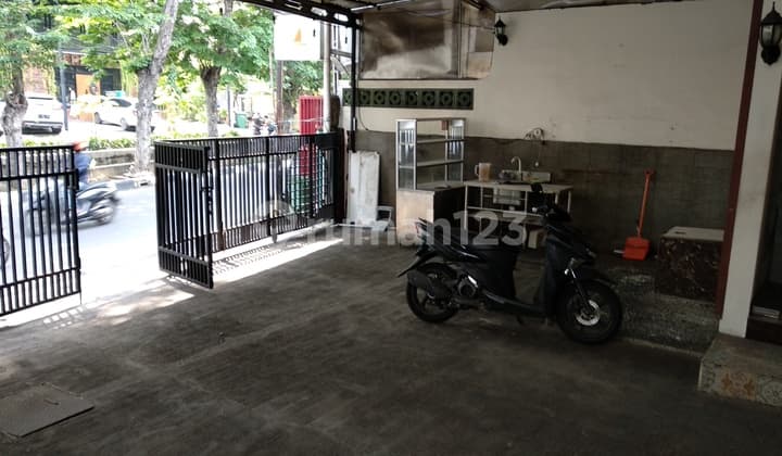 (RND) Restaurant business location in Kelapa Gading, North Jakarta