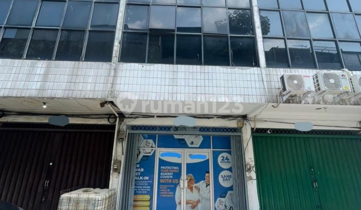 Ruko bisnis 3.5 lantai di Kalideres, Jakarta Barat