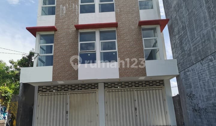 Disewakan Ruko Sunset Road Dekat Jalan Dewi Sri Kuta