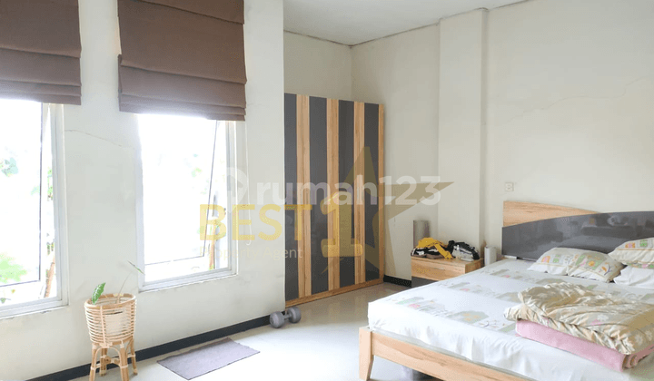 Main Road Jamika Shop House Suitable for Business!!