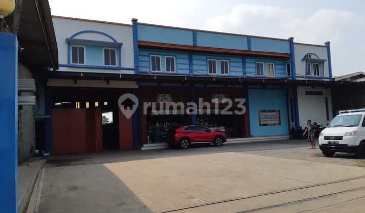 Warehouse for sale in Cisauk