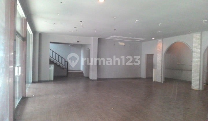 DISEWAKAN - RUKO MAIN ROAD PASIR KALIKI | SUPER STRATEGIS