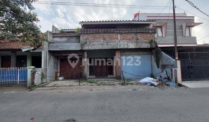 Ruko Super Strategis di Jalan Tengah, Sayap Tki