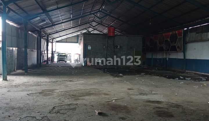 Work Shop Pinggir Jalan Pulogebang