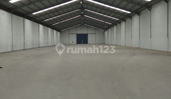 Zona Industri dan gudang siap pakai