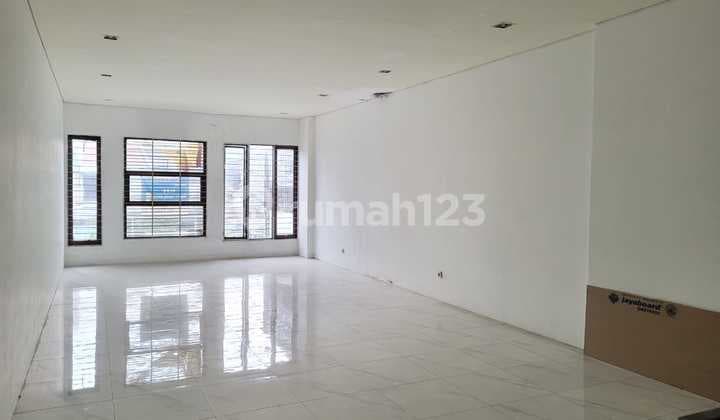 RUKO JAMIKA 3 LANTAI