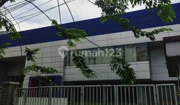 Disewa Ruko Ex. Showroom di Slipi Kebon Jeruk Jakarta Barat