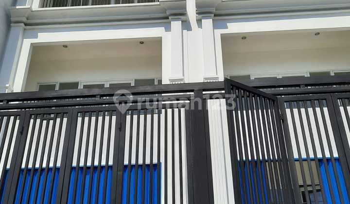 Dijual Ruko Brand new muara karang sangat cocok untuk usaha dan perkantoran