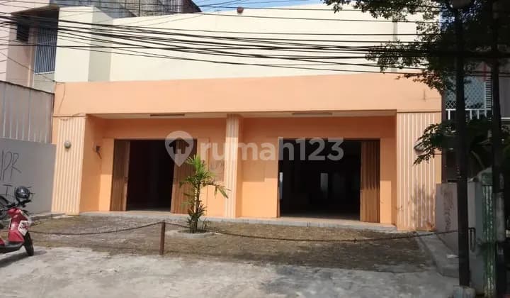 Ruko di Cinere Best Price dengan Luas Tanah 300m2