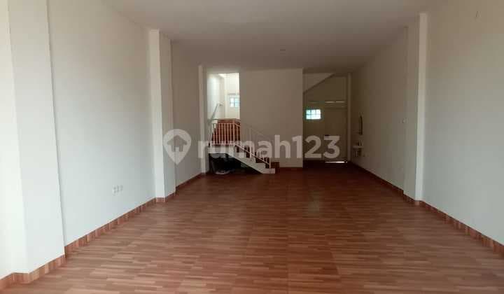 Ruko Baru 4 lantai sayap pelajar pejuang lokasi strategis, tempat ramai, cocok untuk usaha