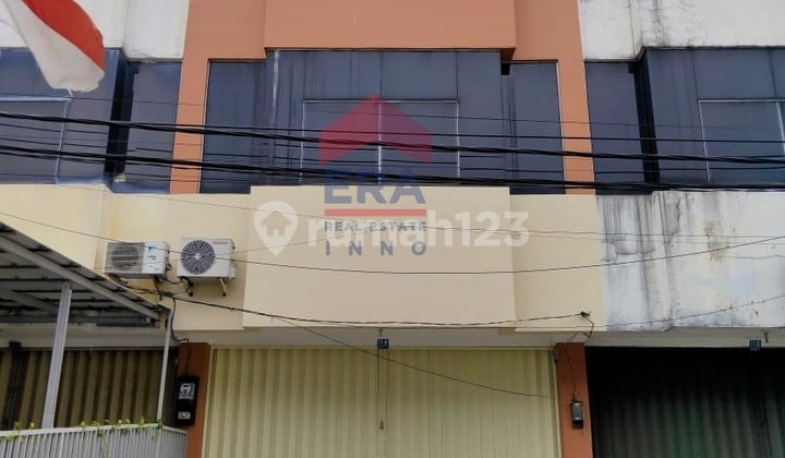 Ruko 3 lantai Kopo Mas , baru selesai renovasi